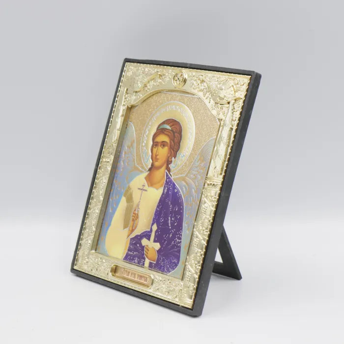 Икона Ангел Хранитель, пластиковый киот 10×12 см, с подставкой